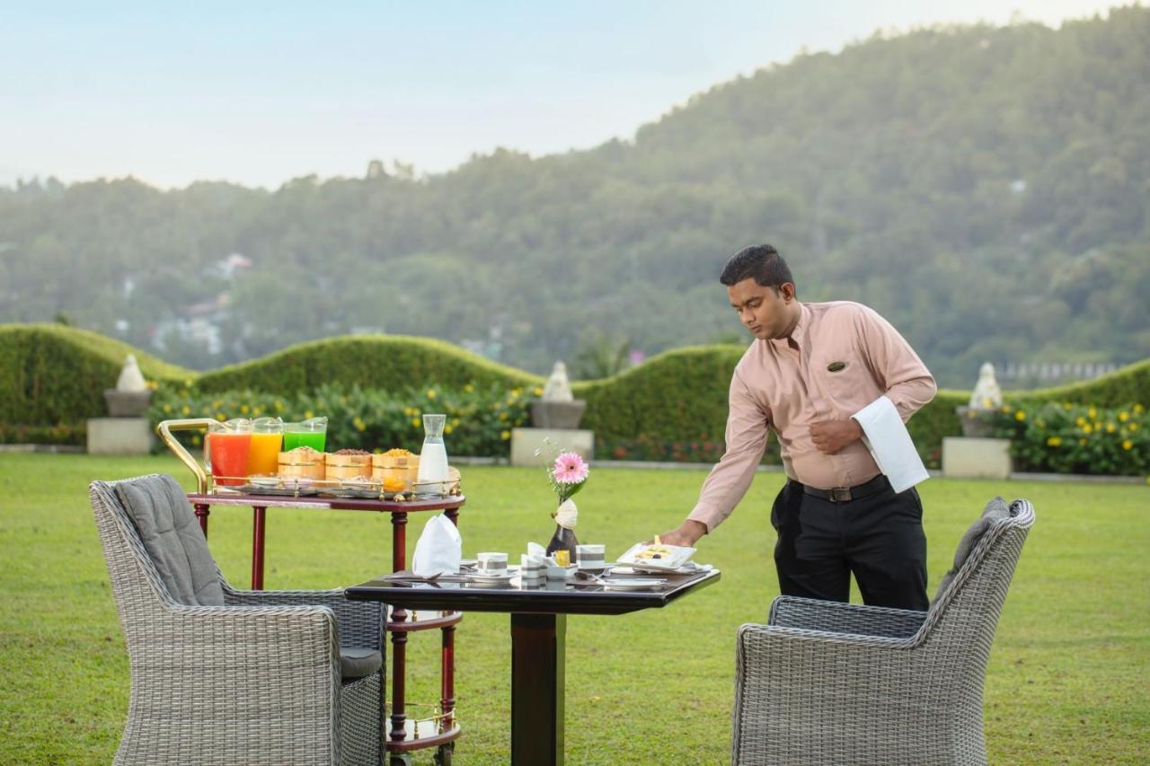 Earl'S Regency Hotel Kandy Exteriér fotografie