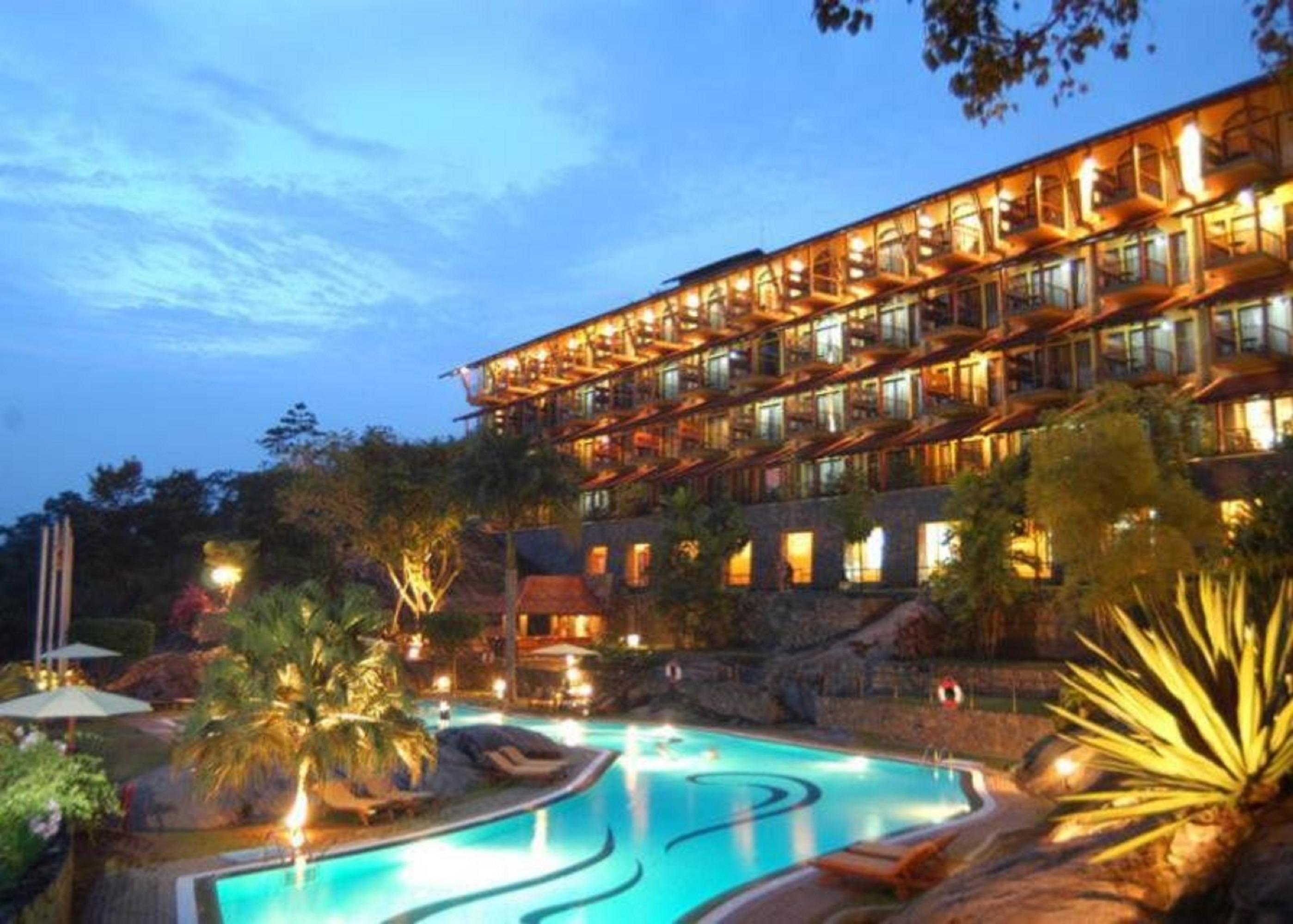 Earl'S Regency Hotel Kandy Exteriér fotografie